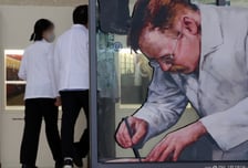 전공의들 '협상파' 내세웠지만…복귀 조건에 선배 의사들이 제동, 왜