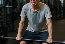 운동 욕심냈다가 콜라색 소변…근육 녹아내려 병원 신세