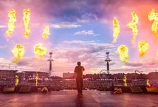 ‘호비팔루자’ 컴백…BTS 제이홉, 6만 관객 압도