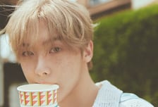 아스트로 막내 말고 아티스트 윤산하 [인터뷰]