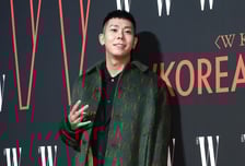 [단독] 로꼬, 정규 3집 수록곡 KBS 가요심의서 무더기 부적격