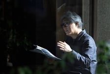 '베니스행' 박찬욱 감독, '어쩔수가없다'로 침체기 충무로에 활력 불어넣나?