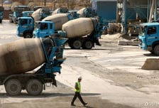 상반기 시멘트 판매 33년만에 2천만톤 밑으로.."외환위기 때보다 심각"