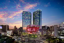 외국인 몰려오자 "매출 또 최고"…관세 피곤한 개미들 움직인다