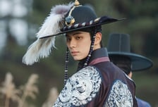 '폭군의 셰프' 이채민, 박성훈 지울 수려한 용안...시청자 心 저격 완료