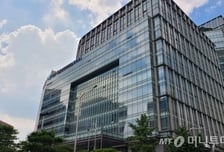 AI가 법안 요약하고 기업 맞춤 전략까지…대한상의 '소플' 새 단장