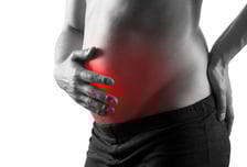 "나이 들면 어쩔 수 없어" 뱃살 포기했더니…허리부터 위험 신호