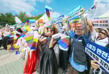 '문신사법' 33년 만에 뗀 첫발…문신사들 "K타투 세계화, 운명의 날"