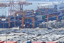 '美, 50%관세 확대'…철강·알루미늄 관련株 하락 언제까지?