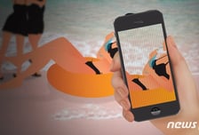 성인모델 11명에 성범죄 의혹…화보 제작사 대표 "강제 없었다" 부인