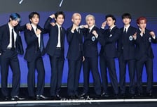 "우여곡절이 많았음에도"…스트레이 키즈의 눈부신 업보