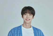 [단독] NCT 도영, '폭군의 셰프' 메인 OST 첫 주자였다...'시간을 넘어 너에게로'