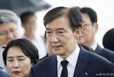 조국 "장동혁 국힘 대표, 참을 수 없다…극우 세력 발호 막아야"[인터뷰]