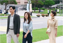 '첫,사랑을 위하여' 염정아 박해진 오나라의 긴장감 넘치는 삼각관계