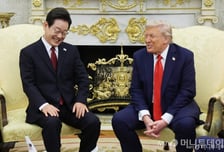 李 "피스메이커, 페이스메이커" 분위기 뒤바꾼 '거래의 기술'