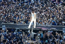 싸이, '의료법 위반' 수사..소속사 "수면제 대리수령, 명백한 불찰"