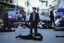 추석 겨냥한 '보스', 코믹뿐만 아니라 액션도 잡았다! 액션스틸 5종 공개