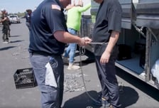 '곰팡이 천지' 미 구금시설서 5일째…"중장년 흔한 병, 약 챙겼어도 위험"