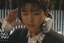 임영웅, DJ 변신 '얼씨구' 뮤비 공개…'흥 MAX' 어깨춤 절로