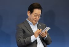 이재명 대통령 지지율 59%…직전조사보다 3%P 하락