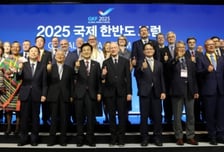 이재명 대통령 "남북 적대의 시대 끝내야···호응 없다고 멈추지 않겠다"