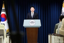 [속보]"이재명 대통령, 채용 늘려준 기업에 감사 서한 전달 예정···오늘 지시"