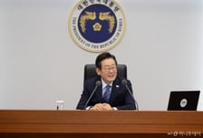 이재명 대통령 "병력 수로 결판나는 전쟁은 과거…강력한 자주국방 열 것"