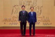 이석연 국민통합위원장, 23일 이명박 전 대통령 예방