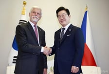 이재명 대통령, 뉴욕서 체코 대통령과 정상회담…"한국서 프라하 유명"