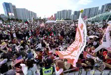 6년만에 '10만명' 몰고 아스팔트 나서는 국민의힘…지지율 끌어올릴까