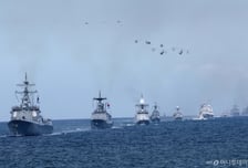 해군 80주년 기념 관함식…부산에 함정 31척·항공기 18대 총집결