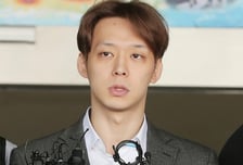 '전속계약 위반' 박유천…2심도 "전 소속사에 5억 배상"