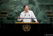 콜롬비아 대통령, 방미 도중 비자 취소…미 국무"뉴욕 시위서 선동"