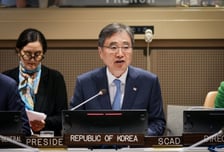 조현, AP통신 인터뷰에서 "트럼프-김정은 만난다면 환상적일 것"