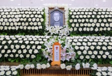 "하늘도 울었다" 故 전유성 오늘 영면…KBS 일대서 노제 치러진다