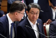 20개 은행장 만난 이억원 "손쉬운 이자장사, 배드뱅크 분담금 적극 나서야"