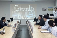 민주당, '의약품 관세 충격' 산업계 의견 청취…소아청소년병원 현장 점검도