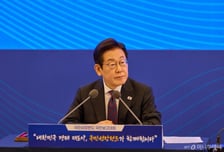 이재명 대통령, 챗GPT 아버지 만나 협력 논의···"韓 AI 생태계 발전 기대"