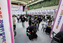 민간 장애인 의무고용 3.1→3.5% 확대…제재·인센티브 강화