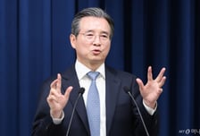 [속보]대통령실 "150조원 국민성장펀드, 12월 출범시 메가 프로젝트에 JV 투자 방안 검토"