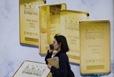 돌반지 안 팔았어야 했는데…美 셧다운에 금값 또 사상 최고