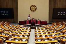 난 스팸 받았는데…국회의원 추석 떡값 '425만원'