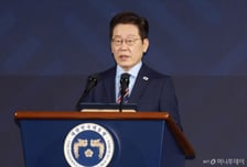 이재명 대통령 "복수국적 허용 연령 낮추고 영사 기능 대폭 강화" 약속