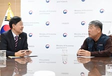 구윤철, 한국노총위원장에 "'노란봉투법' 현장혼란 최소화 위해 협조해달라"