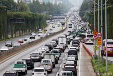 추석 귀성길 '고속도로 감옥' 악몽 떠오른다…작년 50시간 멈춘 곳 어디?