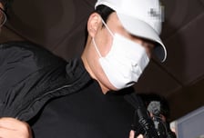 여친 살해 후 1년간 김치냉장고에 시신 보관한 40대…검찰 송치