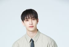 스트레이 키즈 방찬, 통 큰 생일 자축…어린이 위해 2억 기부