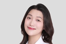 "가슴이 불 타는 듯" 추석에 과식→ 바로 눕기, '이 병' 지름길