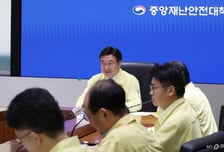 윤호중 "전산망 복구 총력 다하는 공무원 고충 헤아리지 못해"