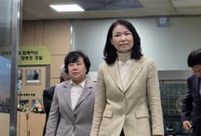 수갑없이 유치장 나온 이진숙… 법원 "체포 필요성 유지되지 않아"